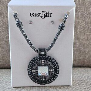 East 5th Women Necklace W/ Earrings Jewelry Set Vintage Look New